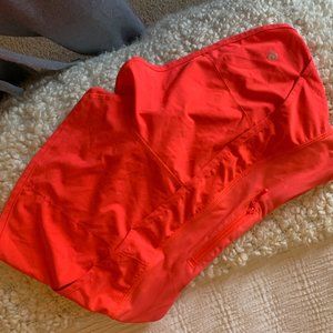 LULULEMON Speed Up Short - size 4